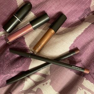 For Lauren Mac lip kit